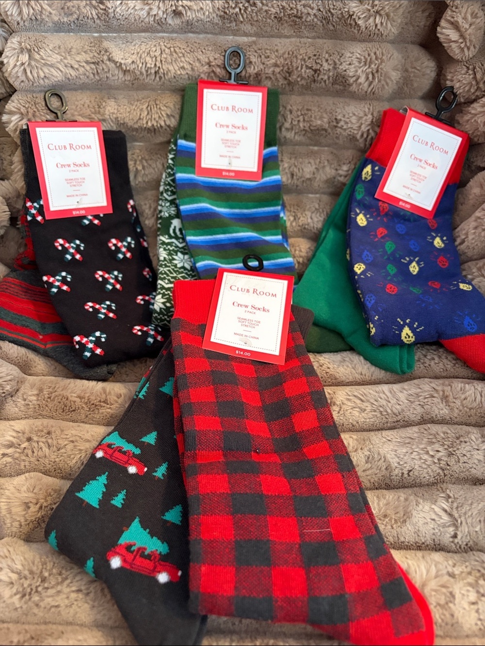 Club Room Women’s Crew Socks 4 Two Pairs.